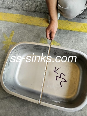 ตู้ Undermount สแตนเลสครัว อ่างล้างสระ 220mm ความลึกสําหรับผู้จําหน่ายอ่างล้างสระและผลิตภัณฑ์ ความลึก 220mm